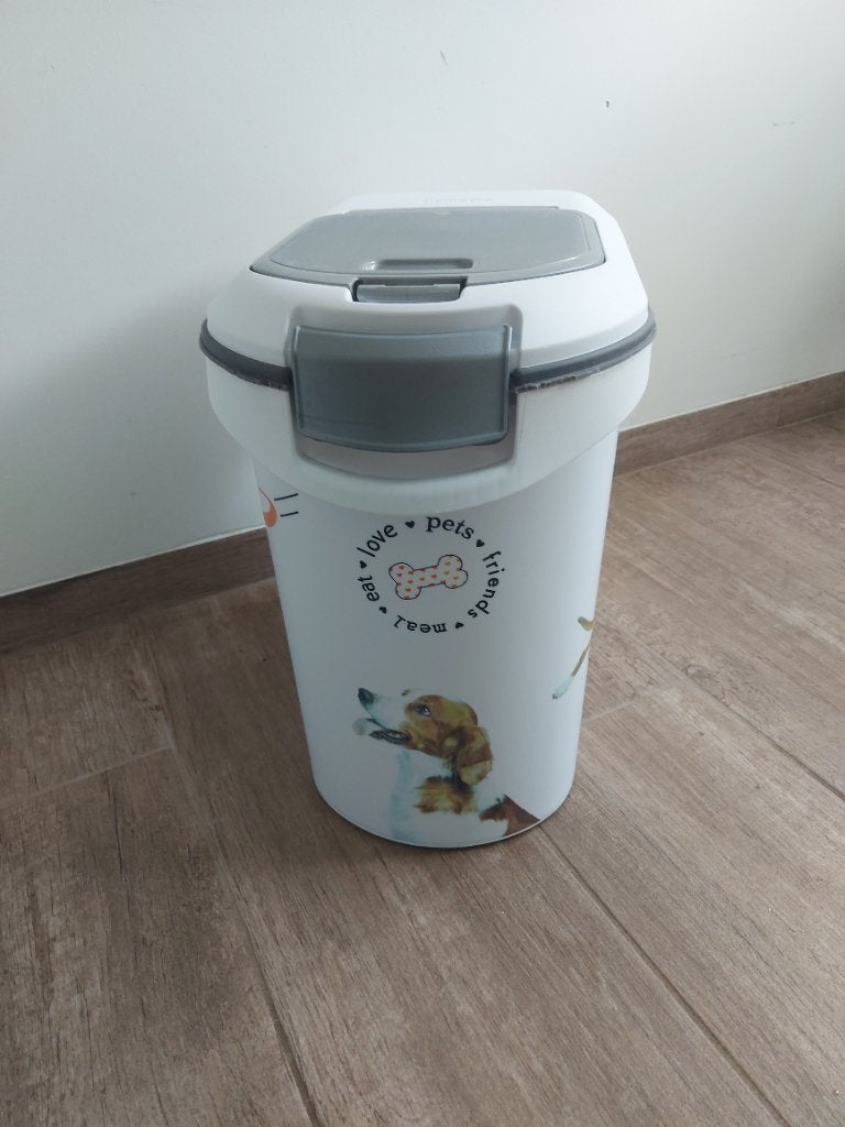 Hondenvoedselcontainer, middelgroot, merk Curver, Dieren en Toebehoren, Ophalen, Hond