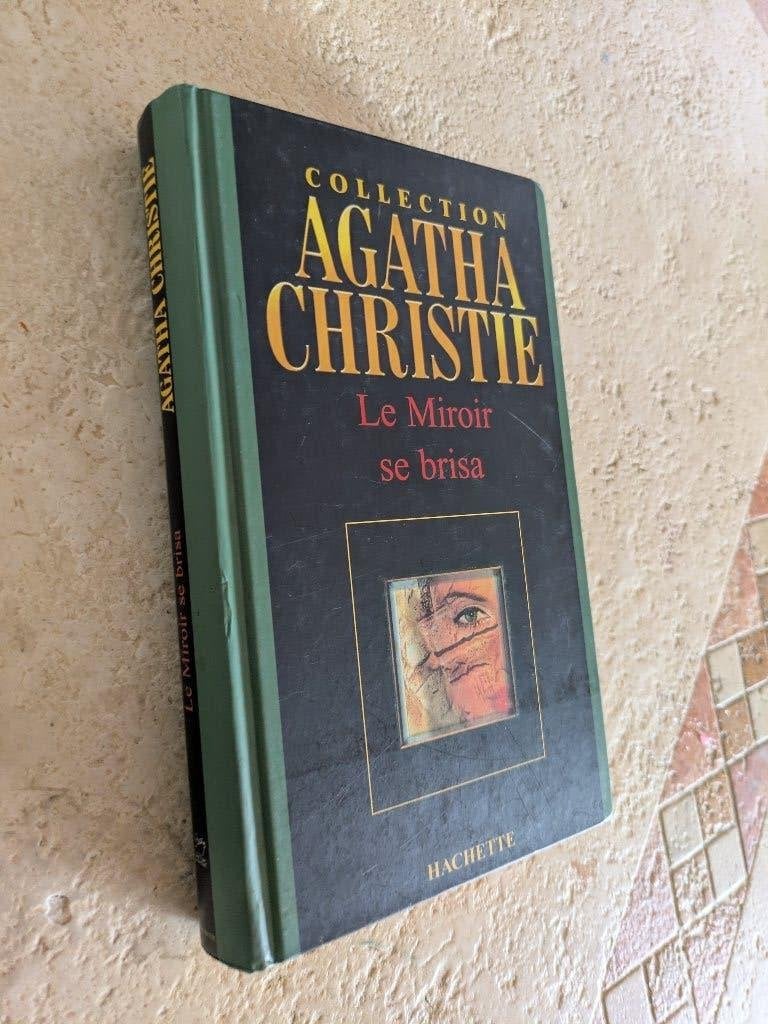 Le Miroir se brisa (Agatha Christie)., Adaptation télévisée, Agatha Christie, Utilisé, Envoi