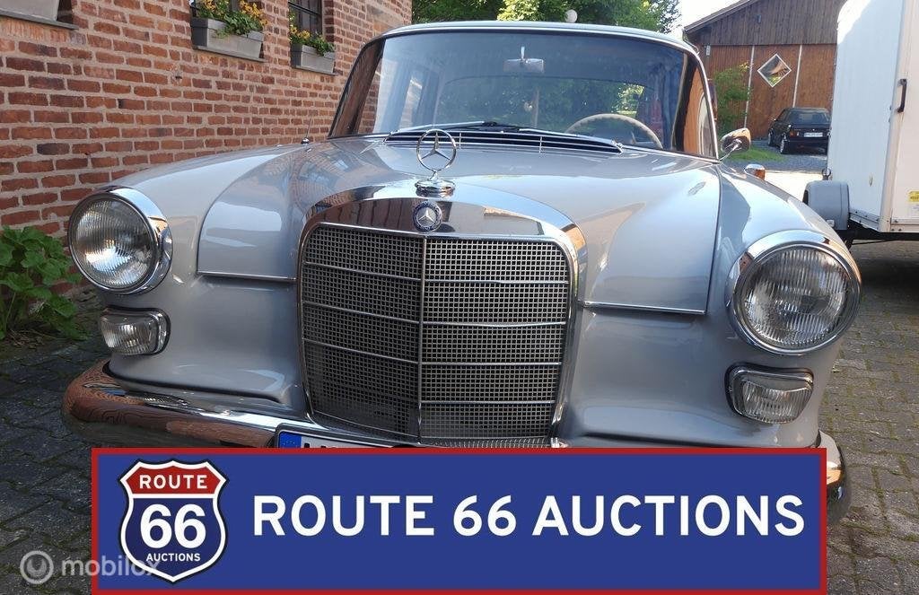 Mercedes-Benz 190 C | 1965 | Route 66 Auctions, Auto's, Zwart, Mercedes-Benz, Bedrijf, Handgeschakeld