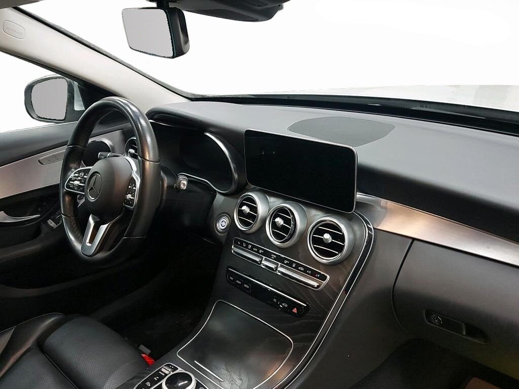 Mercedes-Benz C 300 e - BUSINESS SOLUTION - TREKHAAK, 0 kg, https://public.car-pass.be/vhr/c87e4b51-0175-434e-b49b-faa9dcb3dfc0