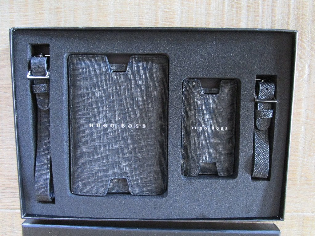 naamkaart houders voor koffer ( Hugo Boss ), Ophalen of Verzenden, Nieuw, Grijs