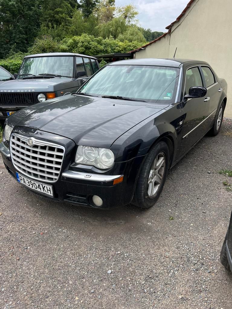 Une Chrysler 300c v6 Mercedes Diesel  quelques kilomètres, Autos, Achat, 4 portes, Carnet d'entretien, Automatique