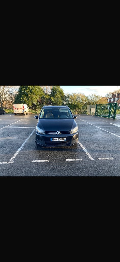 Volkswagen touran, Boîte manuelle, Noir, 5 portes, Particulier