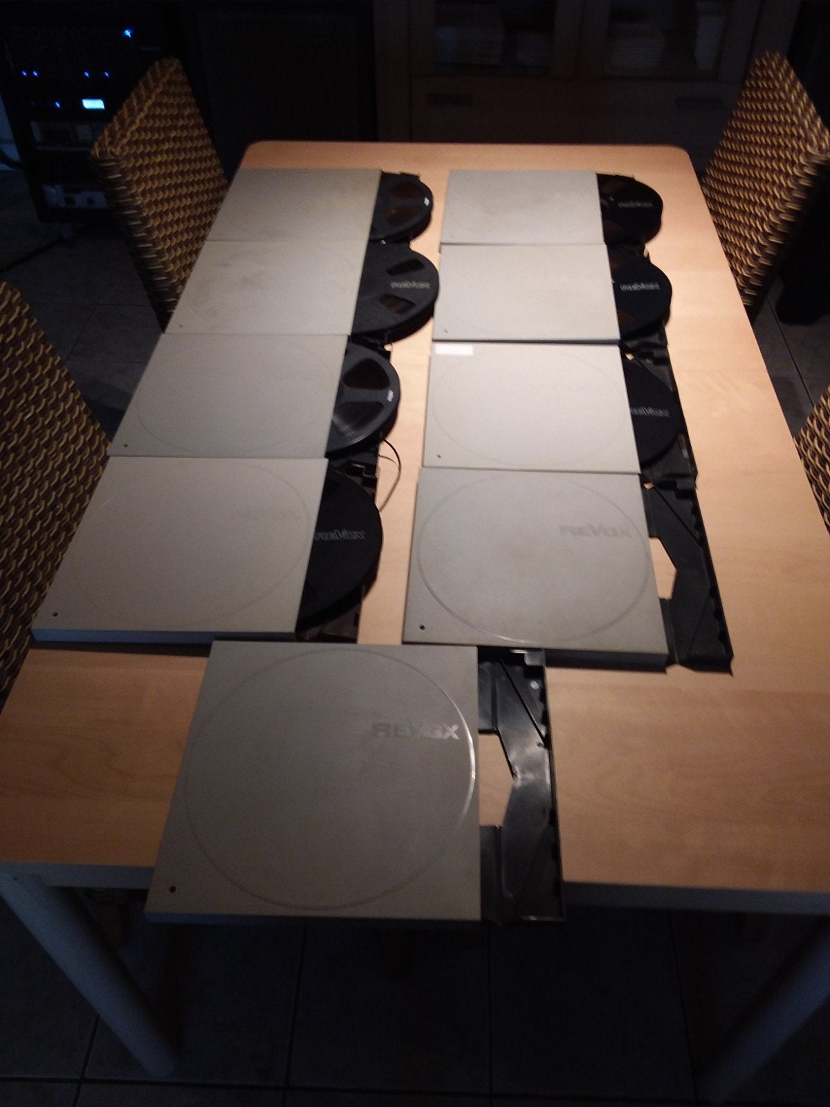 9 boîtes Revox à vendre, Enlèvement