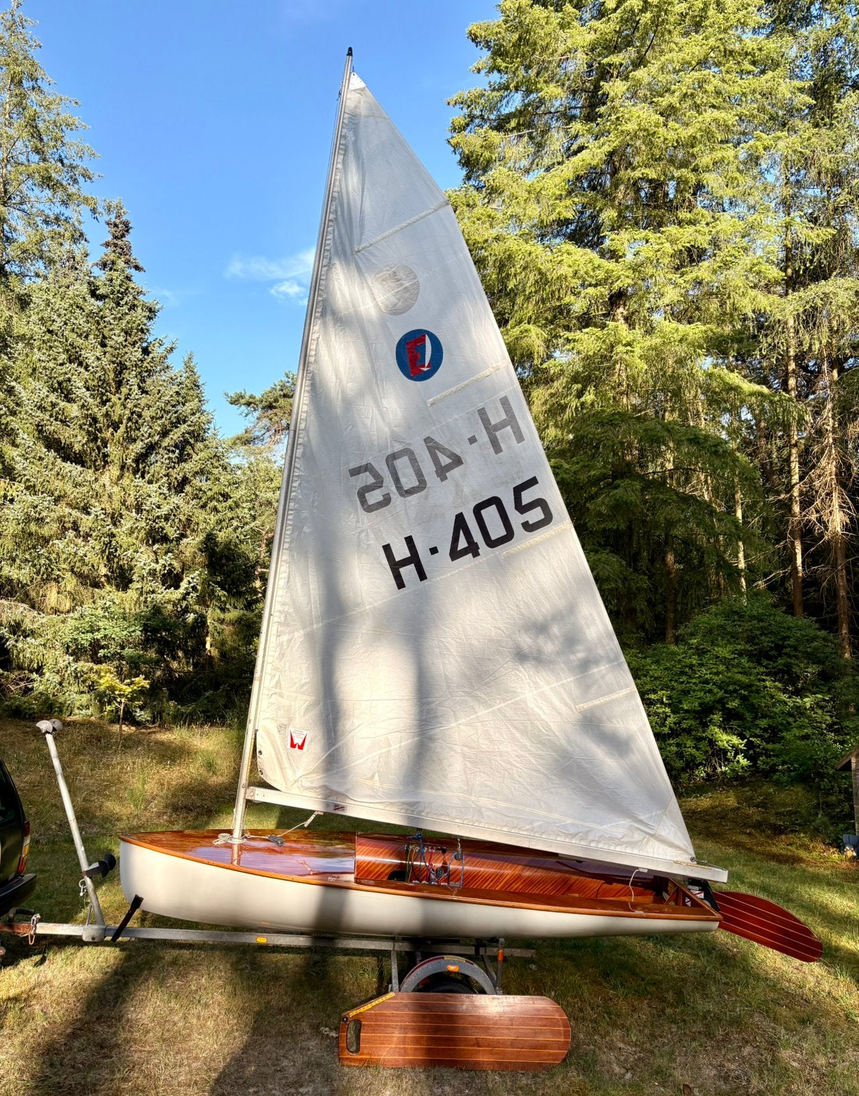 Originele Roland Europe met polyester romp, alu mast en giek, Enlèvement, Comme neuf