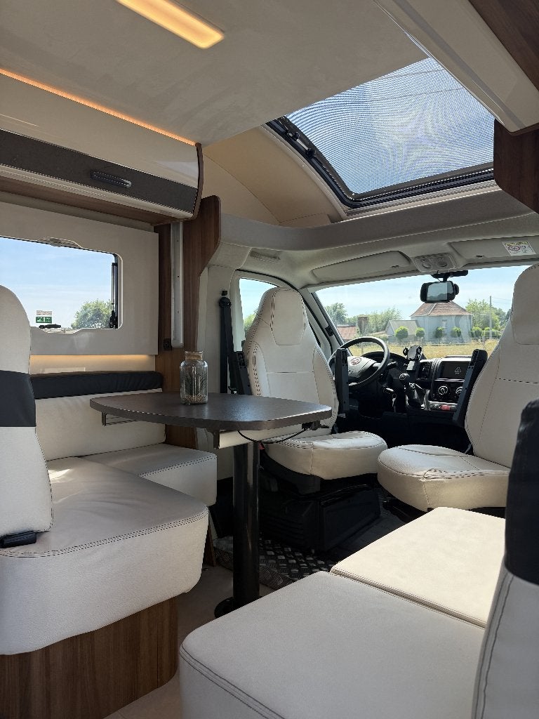Roller Team CI | Magis 95 XT | Solar | Topstaat, Caravans en Kamperen, Mobilhomes, Fiat, 6 tot 7 meter, Bedrijf, 6 tot 7 meter