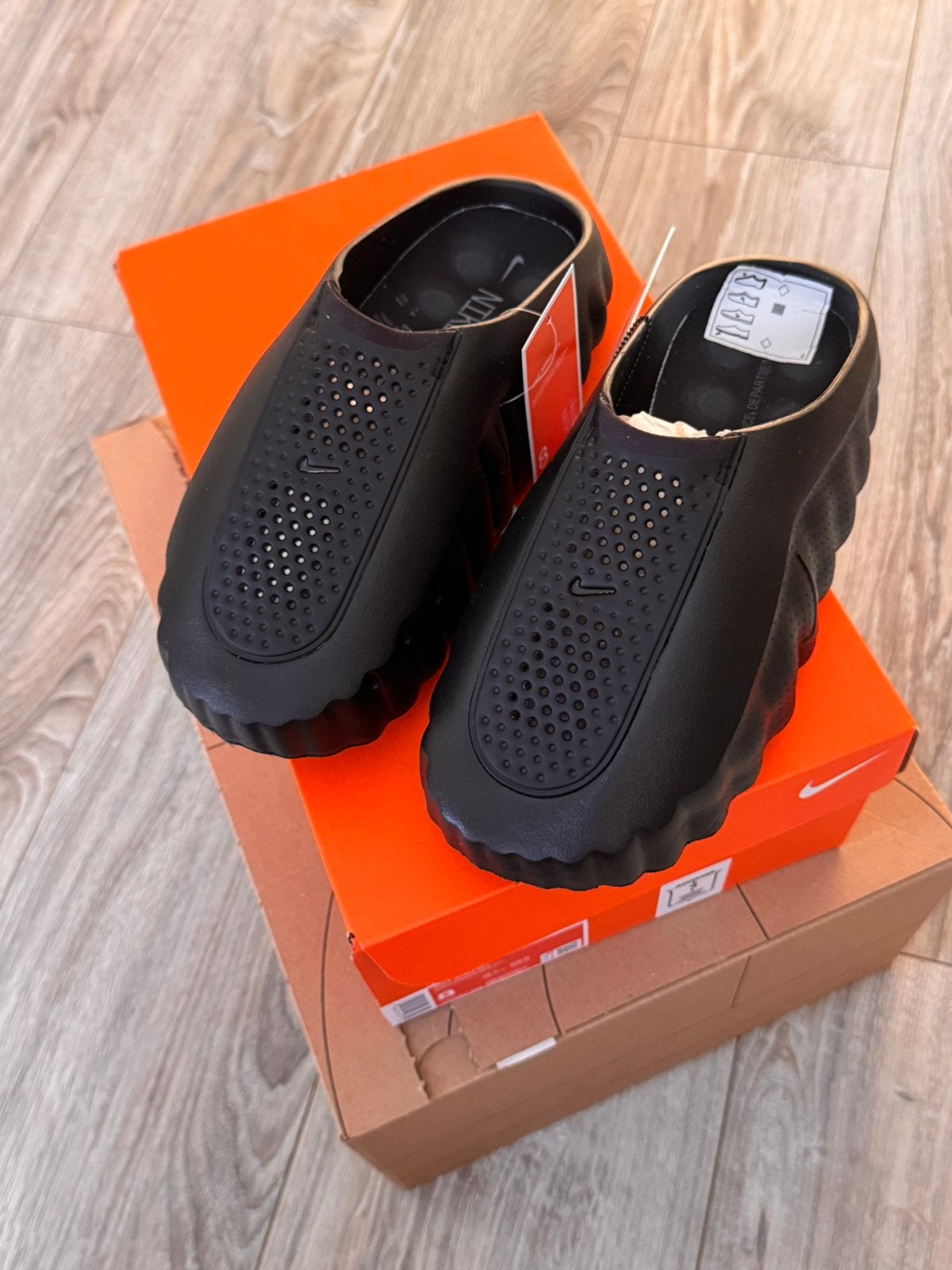 Nike Mind 001, Enlèvement, Neuf, Noir