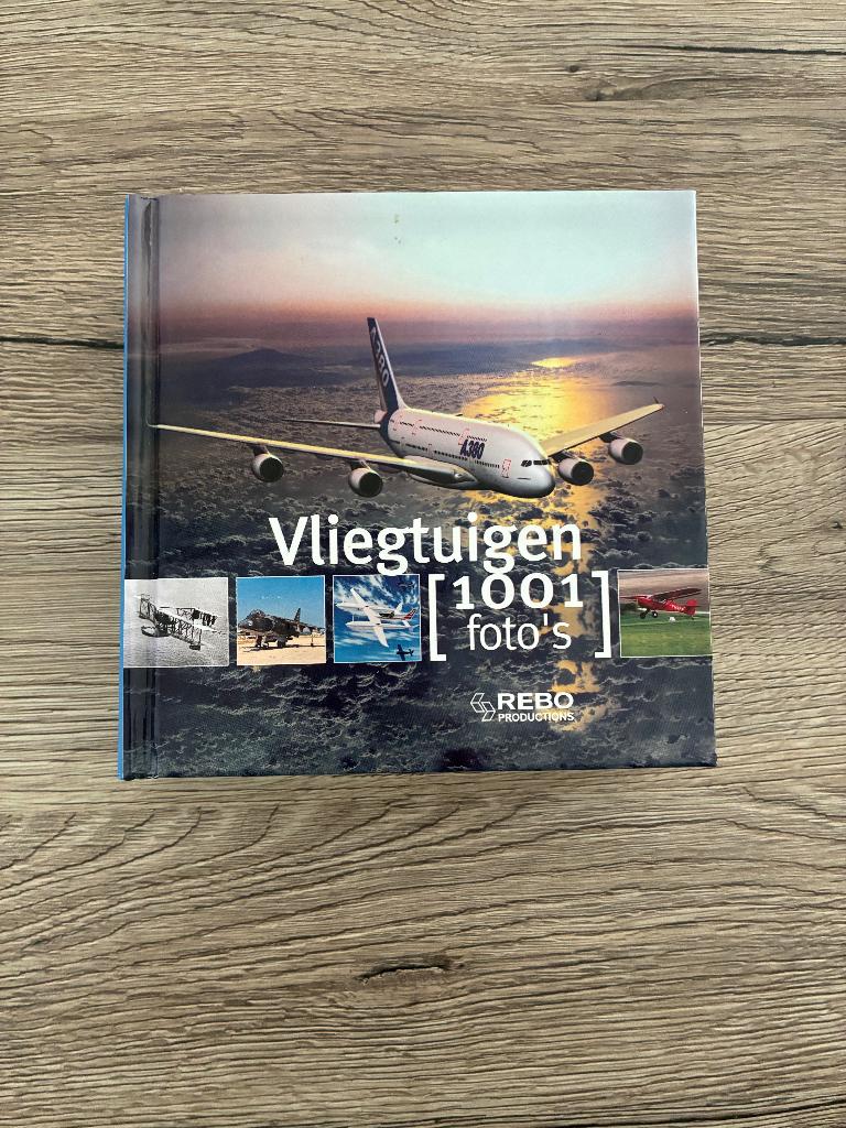 VLIEGTUIGEN 1001 FOTO'S, Boeken, Ophalen of Verzenden, Zo goed als nieuw, Werktuigbouwkunde