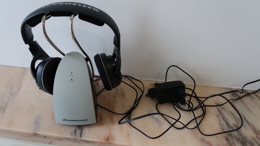 Draadloze hoofdtelefoon Sennheiser HDR 120 II, TV, Hi-fi & Vidéo, Casques audio, Sans fil, Enlèvement ou Envoi, Sennheiser, Circum-aural