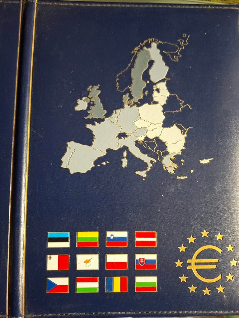 Euro munten verzamelmap 2, Ophalen