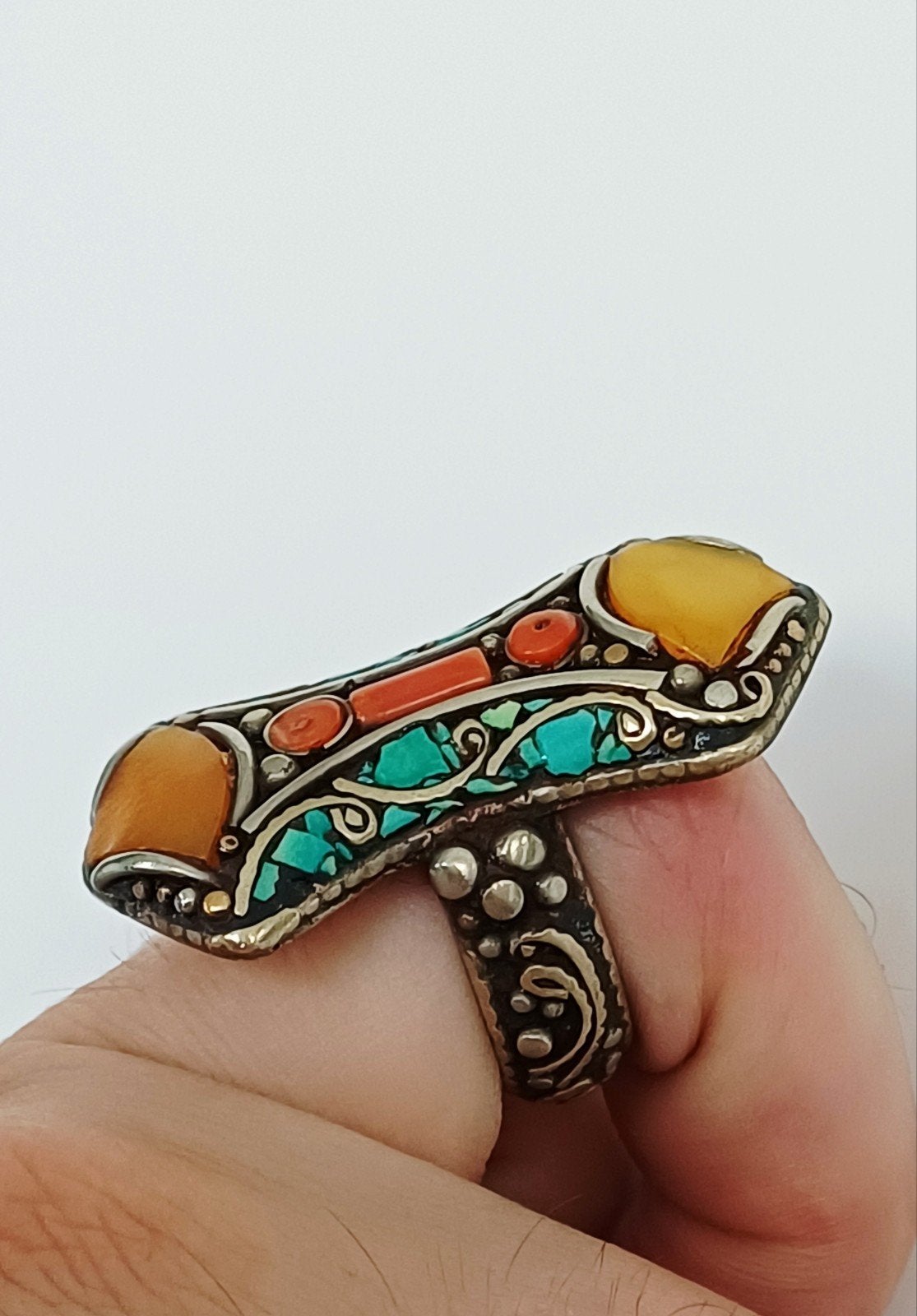grande bague tibétaine ancienne, Enlèvement ou Envoi