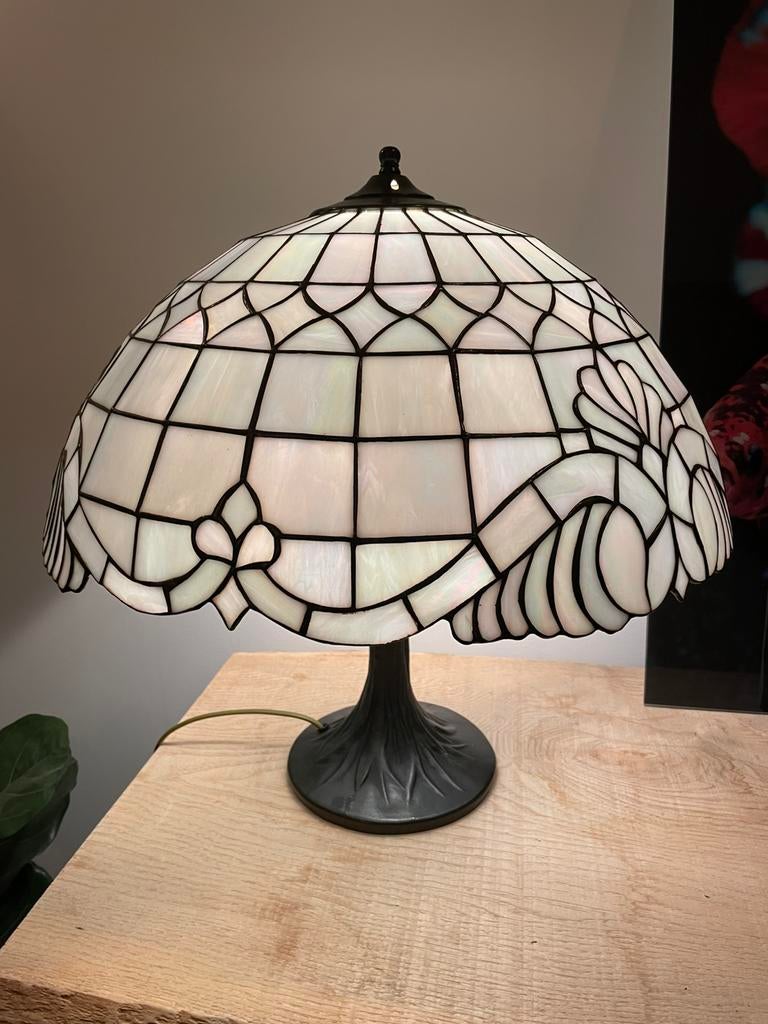 Tiffany lamp, Ophalen, Zo goed als nieuw