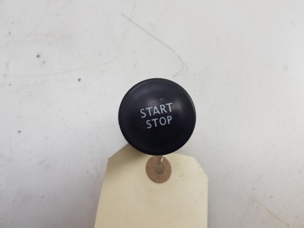START/STOP SCHAKELAAR Renault Clio IV (5R) (|1927937|), Dhr. J. Ham, Gebruikt, Renault, Administratie@autoham.nl