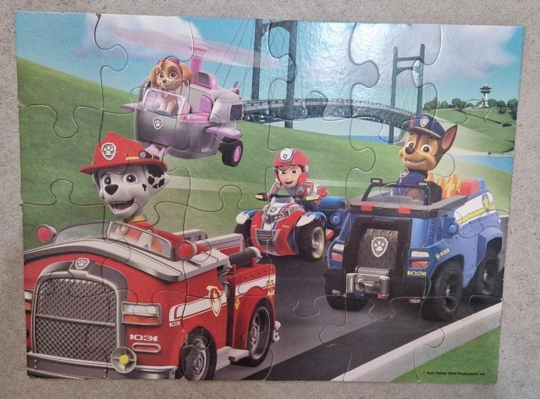 12 Puzzels van Paw Patrol, Ophalen, 10 tot 50 stukjes, Zo goed als nieuw, 2 tot 4 jaar