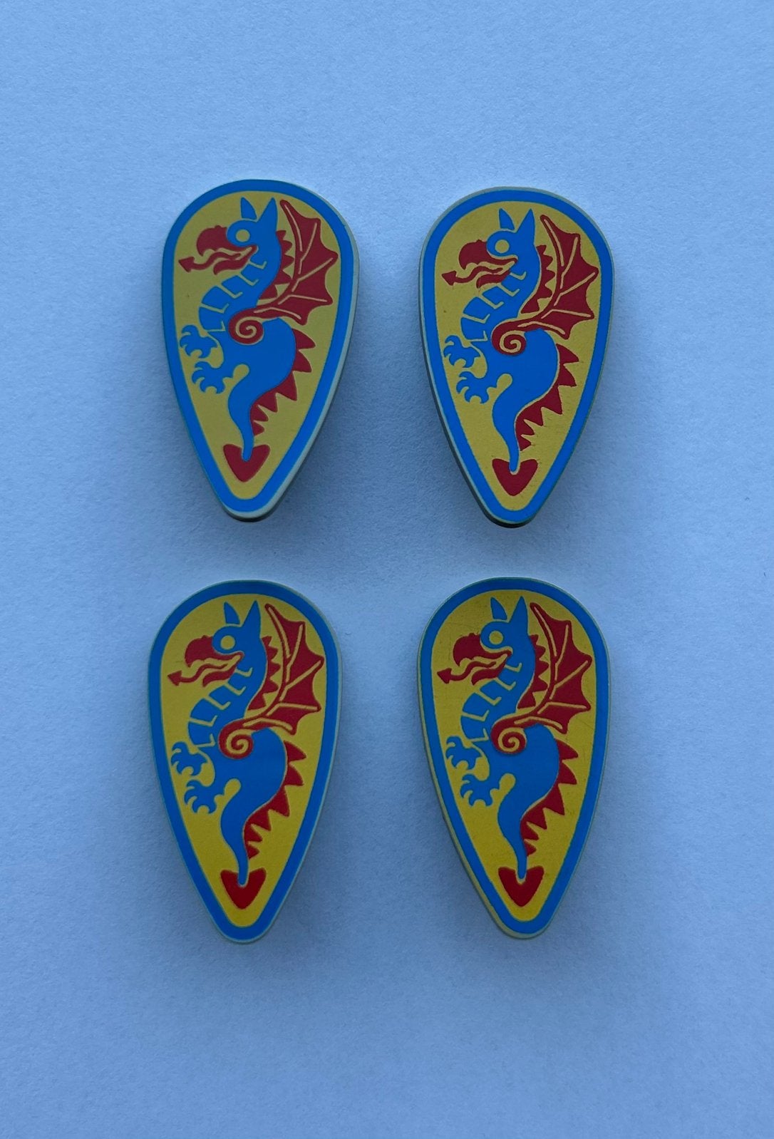 Lego Dragon shield (4x), Verzenden, Lego, Accessoire, Zo goed als nieuw