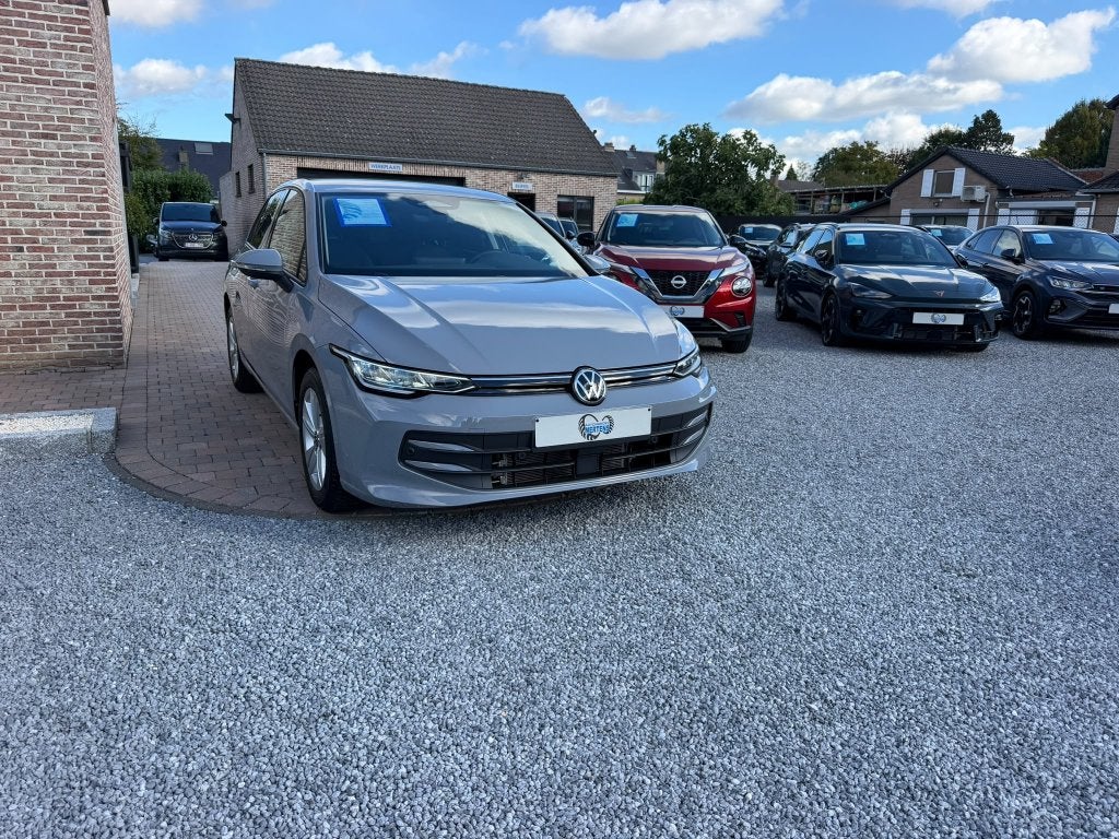 Volkswagen Golf VIII 1.5 TSI AR/CAM ACC SIDE/ASSIST 5J/GAR, Autos, Argent ou Gris, Achat, Euro 6, Entreprise