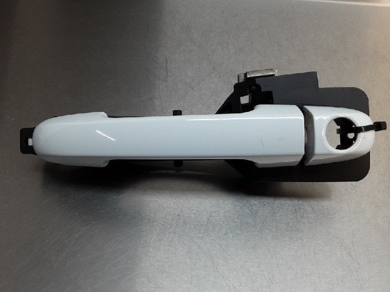 POIGNEE EXTERIEURE GAUCHE Kia Pro cee'd (EDB3), Utilisé, Gauche, Kia