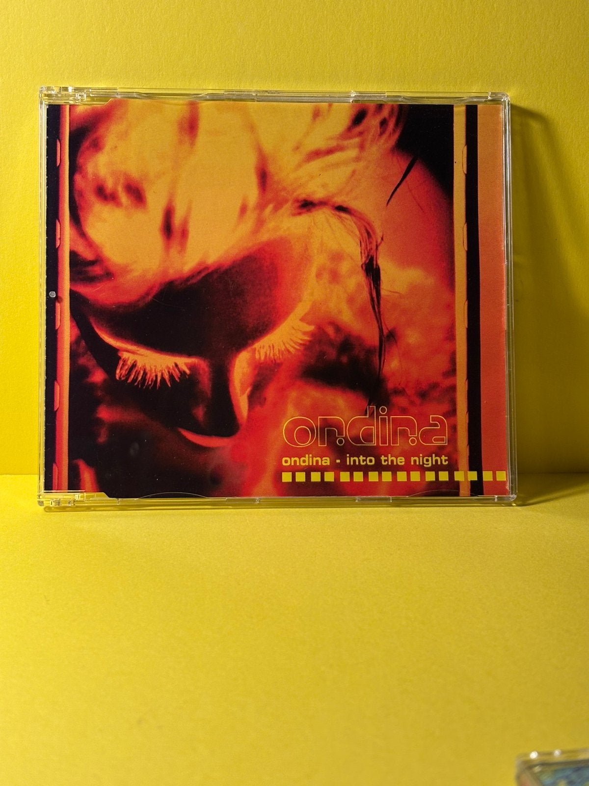 Ondina - into the night (1996)  nieuwstaat, Cd's en Dvd's, Cd's | Dance en House, Verzenden, Zo goed als nieuw