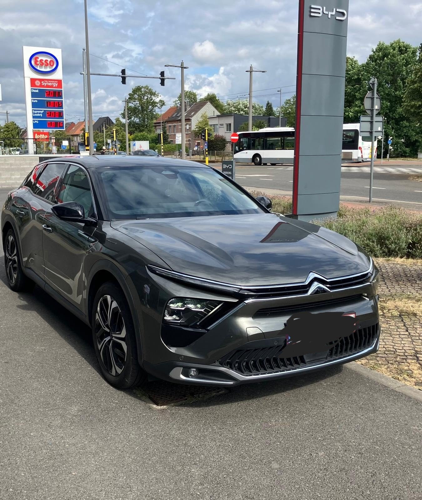 Citroën C5x plug in hybride Shine Pack 225 pk, Autos, Cuir, Euro 6, Entretenue par le concessionnaire, Noir