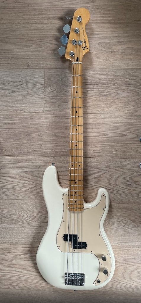 Fender Precision Bass 2014 (MIM), Ophalen, Gebruikt, Elektrisch