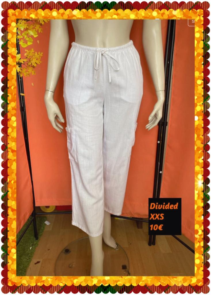 Capri/cargo broek dames XXS.  Divided, Trois-quarts, Enlèvement ou Envoi, Comme neuf, Taille 34 (XS) ou plus petite