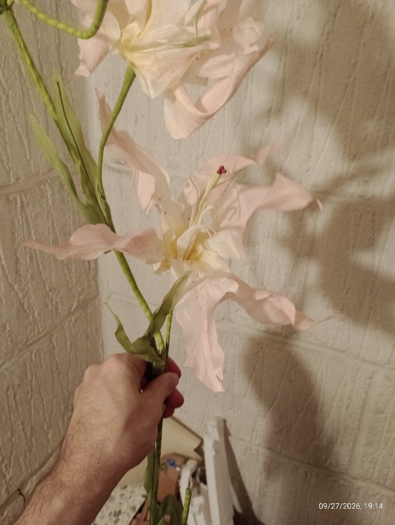 Bouquet de fleurs artificielles type lys, Soie, Fleurs artificielles incluses, Enlèvement ou Envoi, Intérieur