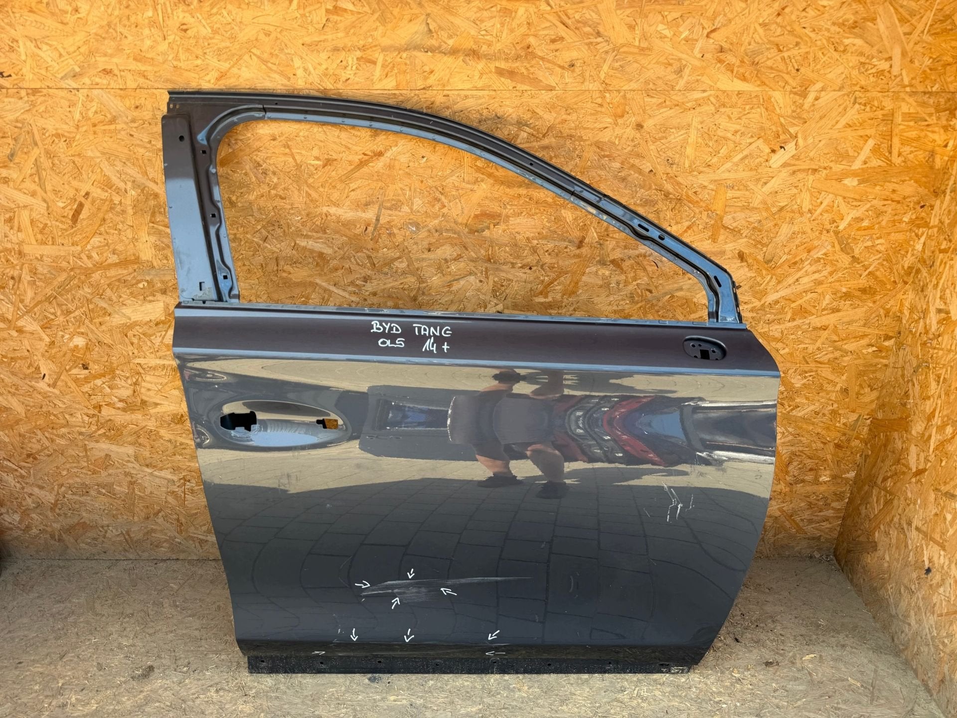 Porte droite BYD Tang, Info@fabrikant.eu, Fabrikant BV, Fabrikantstraat 1
1000 AA  Amsterdam, NL, Utilisé