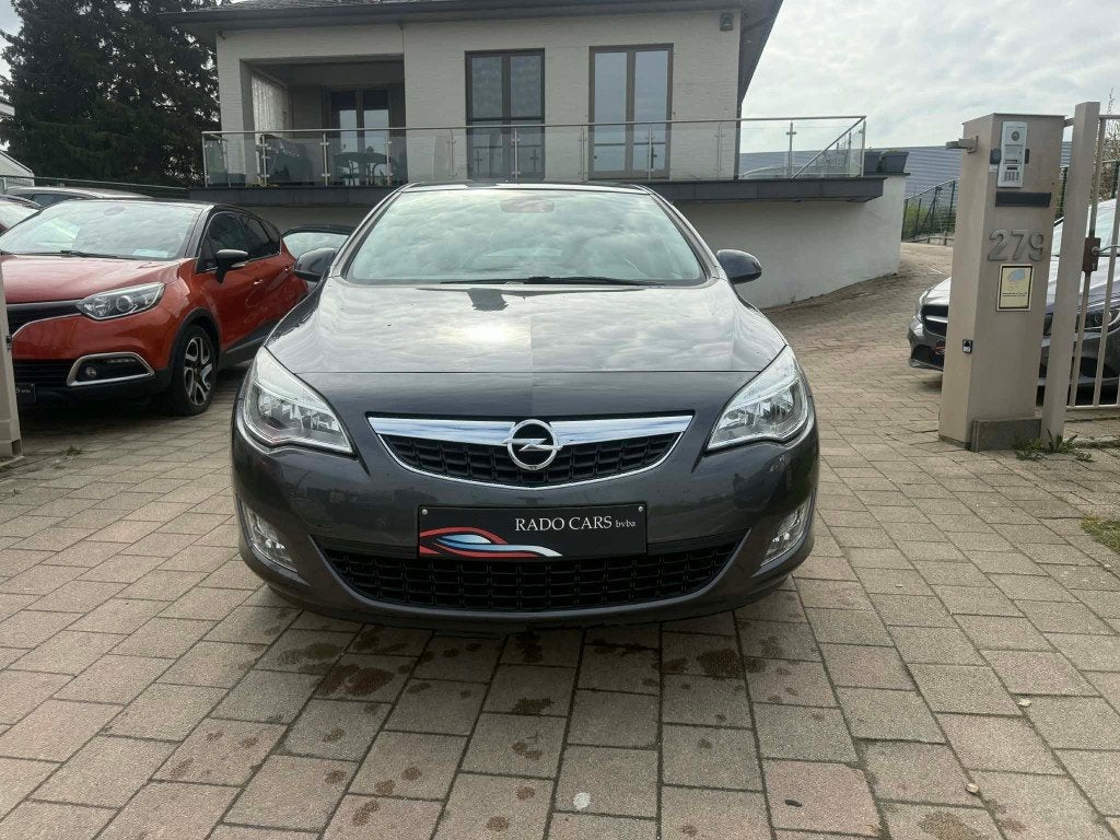 Opel Astra 1.6 benzine van 2011, Auto's, Euro 5, 1600 cc, Bedrijf, 147 g/km