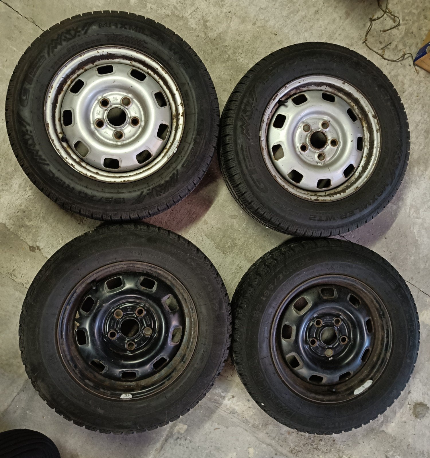 Pneus sur jantes en acier pour VW T4, Autos : Pièces & Accessoires, Pneus & Jantes, 15 pouces, Pneus et Jantes, Pneus hiver, Enlèvement