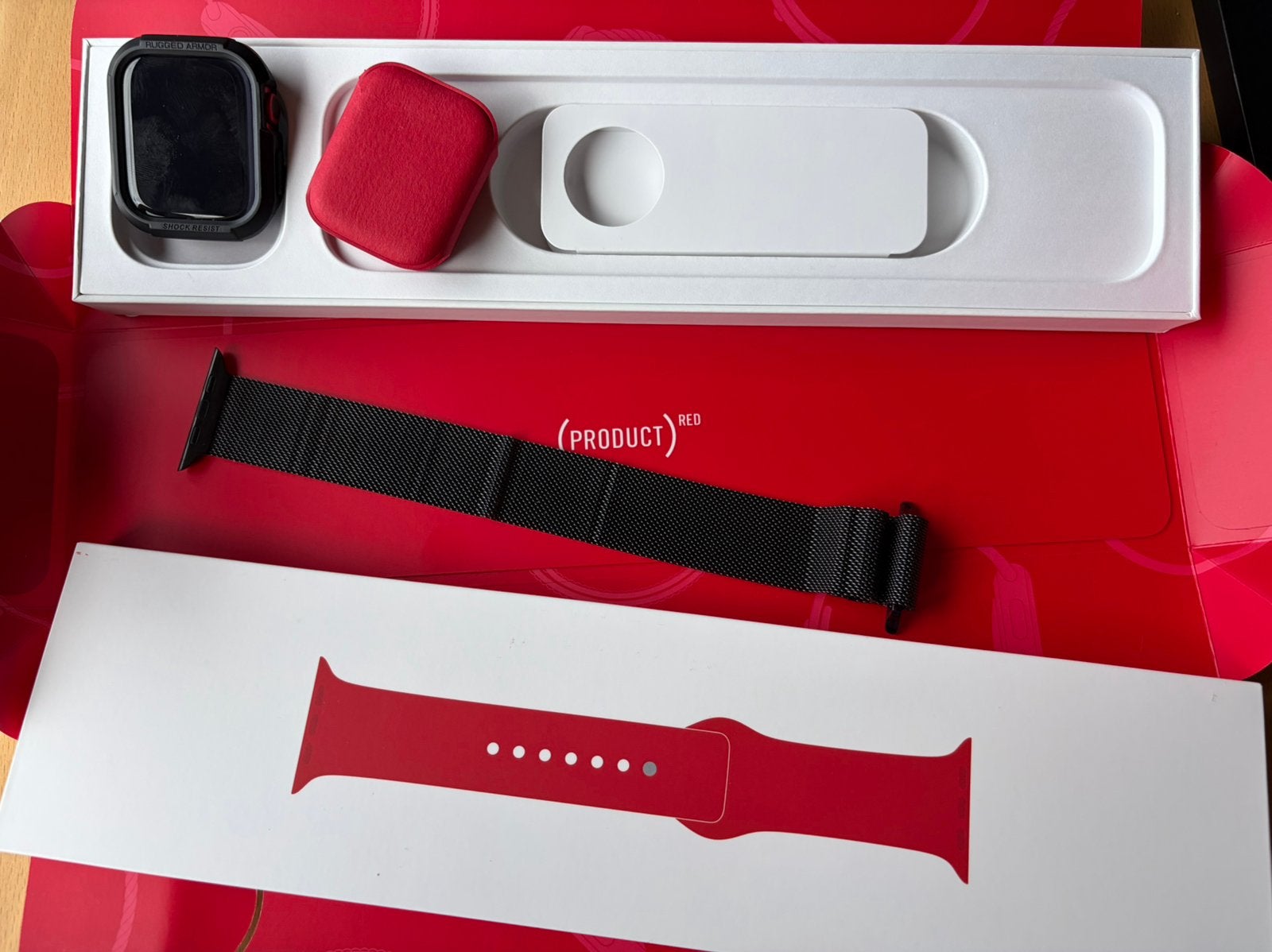 Apple Watch 8 immaculée (ROUGE) /45 mm/GPS/plusieurs bandes, Rouge, Étanche, Enlèvement ou Envoi, IOS