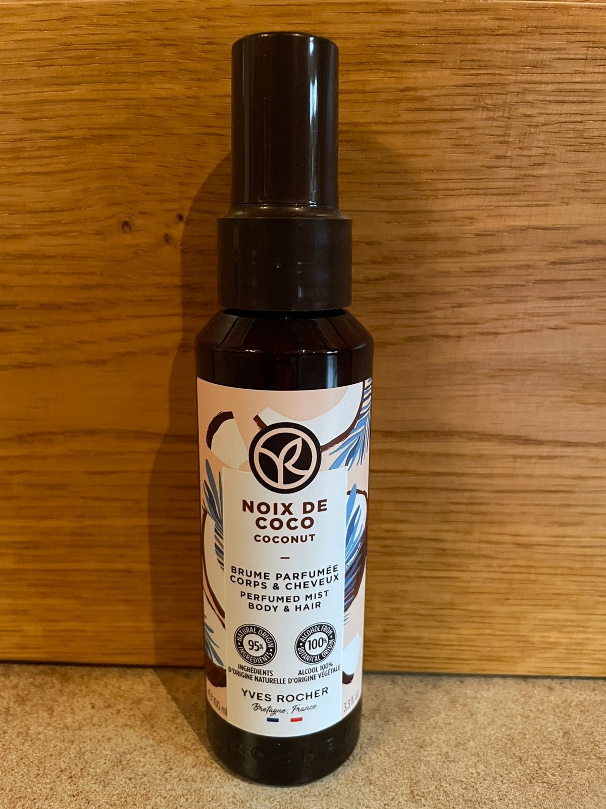 Brume parfumée YR corps et cheveux senteur noix de coco, Bijoux, Sacs & Beauté, Enlèvement ou Envoi, Neuf