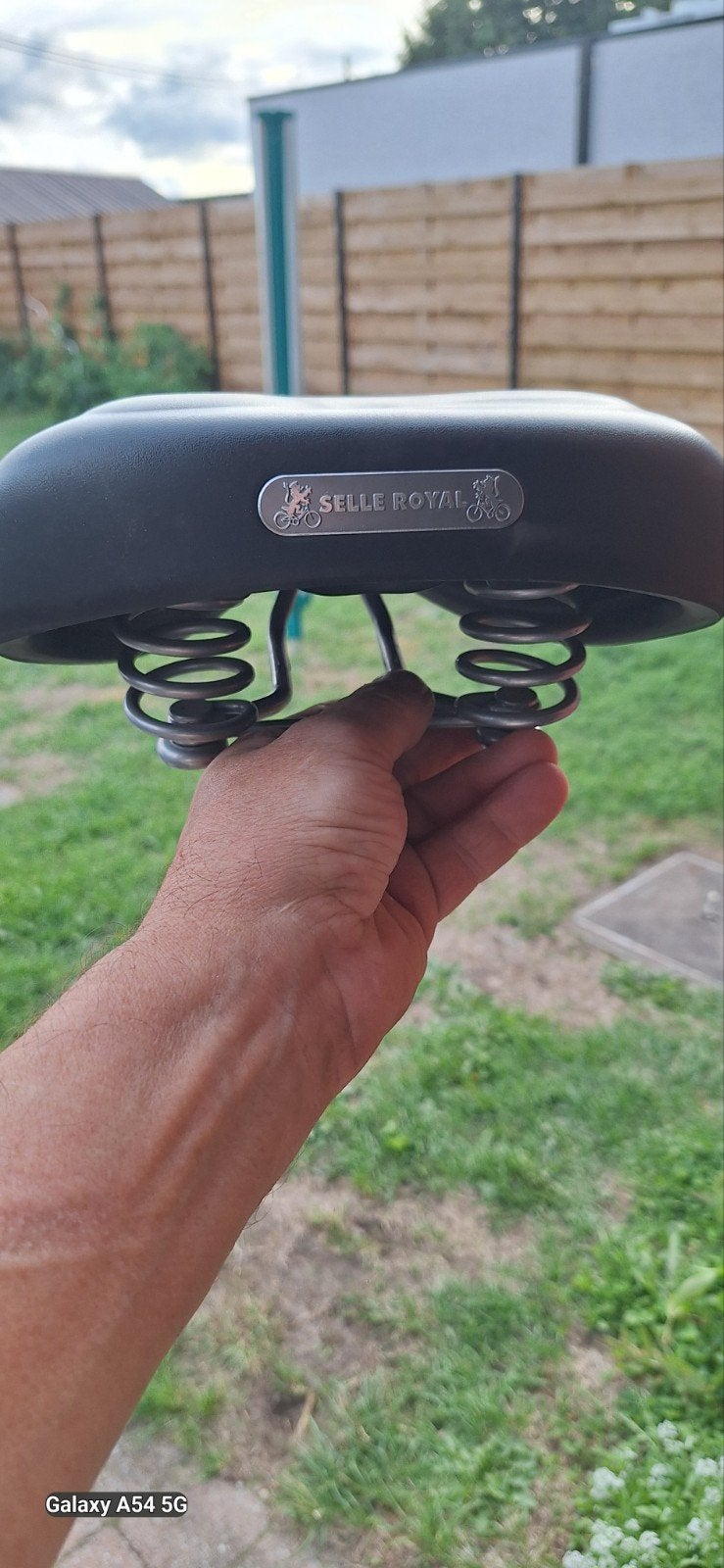 fietszadel, Vélos & Vélomoteurs, Accessoires vélo | Outils de vélo, Enlèvement ou Envoi, Neuf, Autres outils