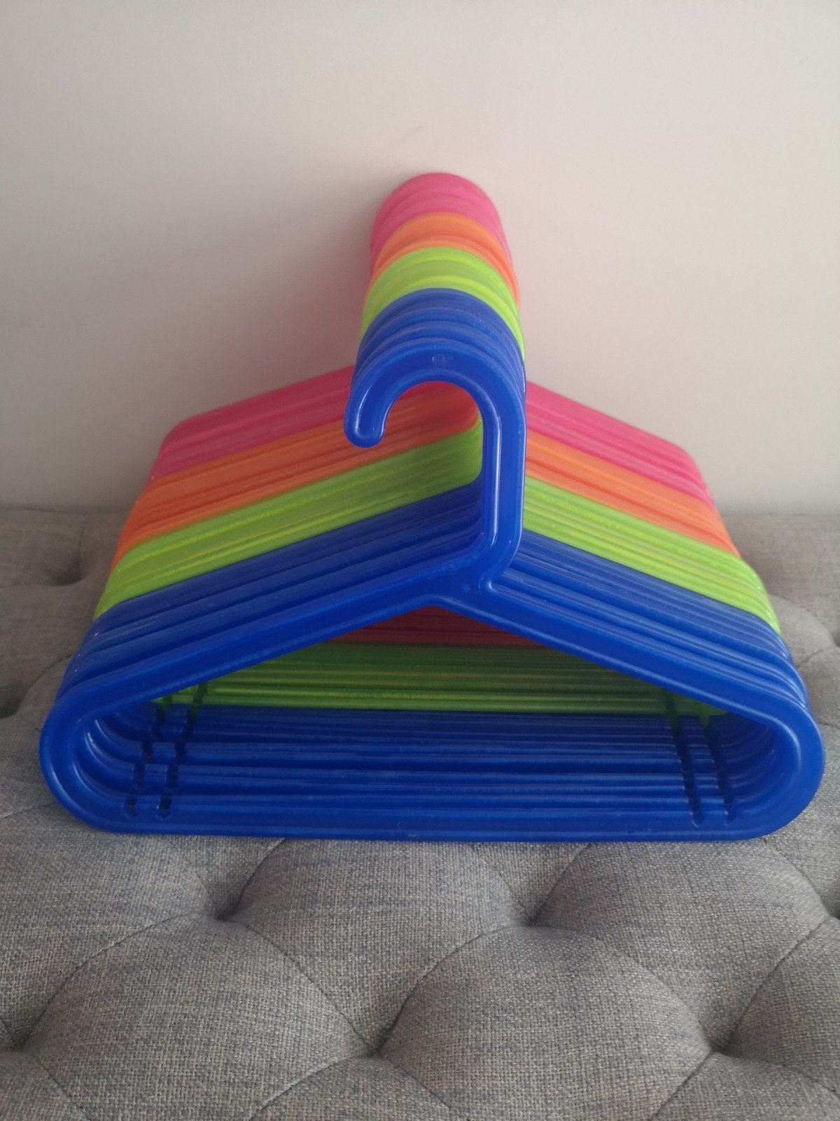 Lot van 40 kinderkapstokken, Ophalen of Verzenden, Gebruikt