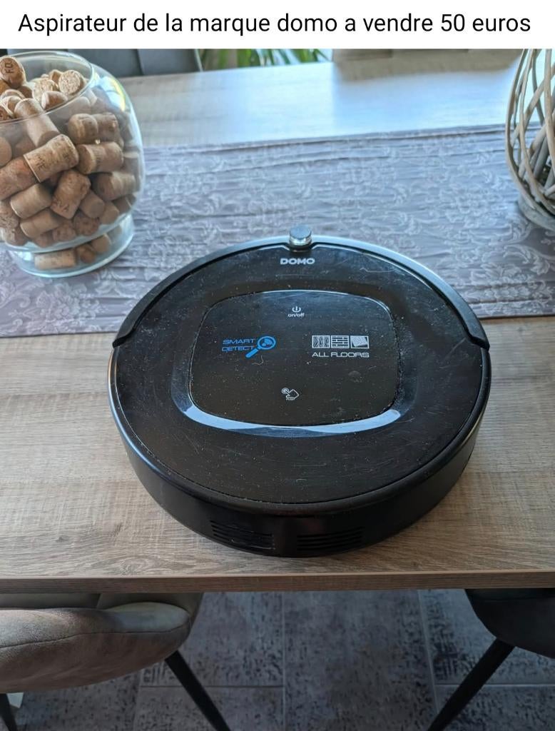 Aspirateur robot, Electroménager, Enlèvement, Utilisé, Réservoir, Aspirateur robot