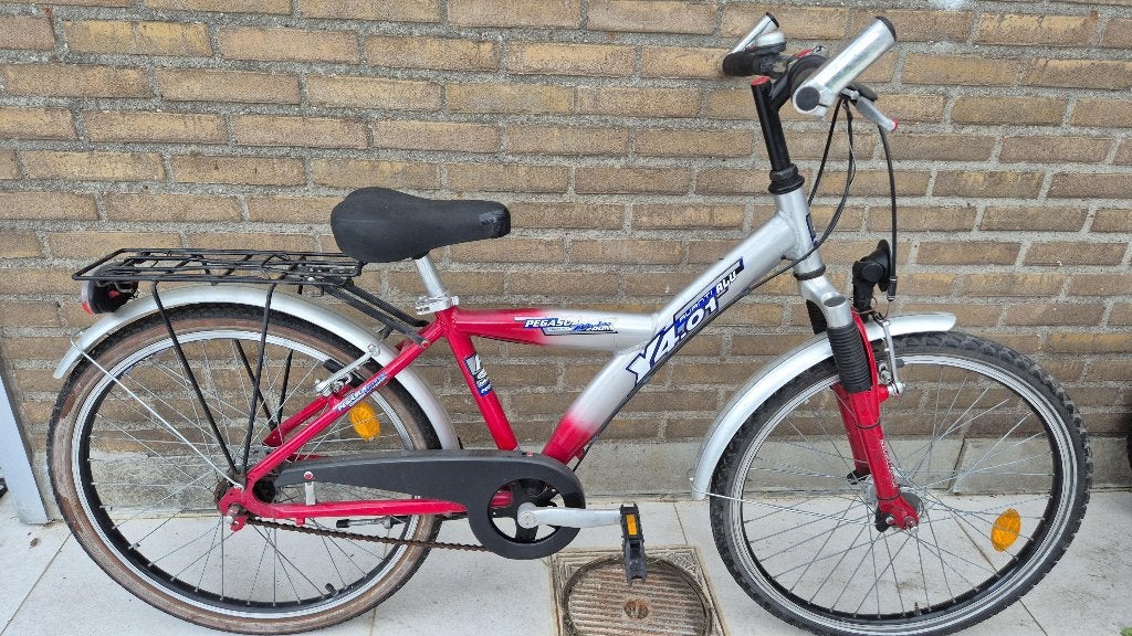 Kinderfiets “Pegasus” Y4-01 alu.Frame, 24 inch voor 6-9 jaar, Fietsen en Brommers, Fietsen | Kinderfietsjes, Ophalen, Gebruikt