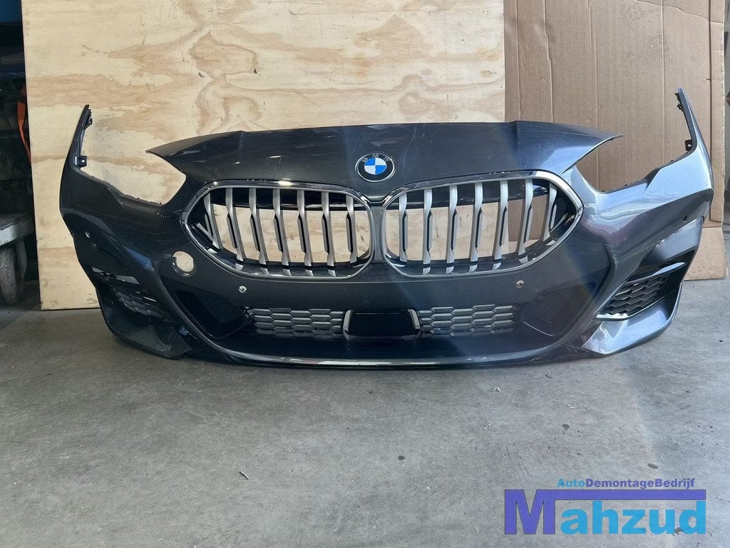 BMW 2 SERIE F44 Gran COUPE Donker grijs voorbumper bumper 20, Petuelring 130
80788  Munich, DE, Gebruikt, Voor, Info@bmw.de