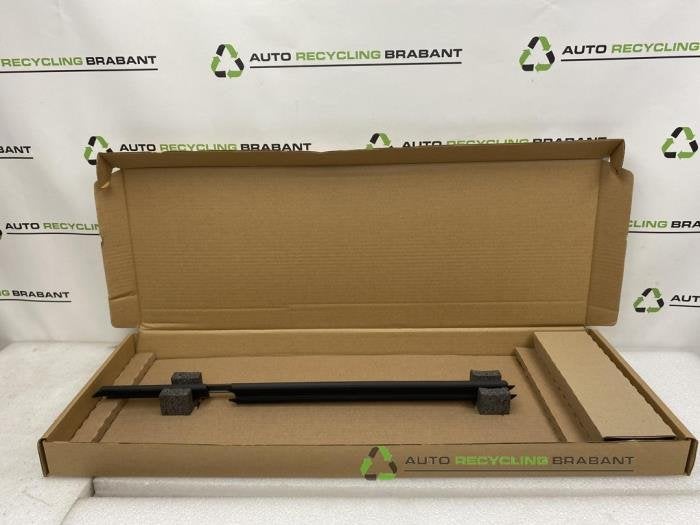 Bande décorative d'un BMW X3, Autos : Pièces & Accessoires, -, 3 mois de garantie, Utilisé, -