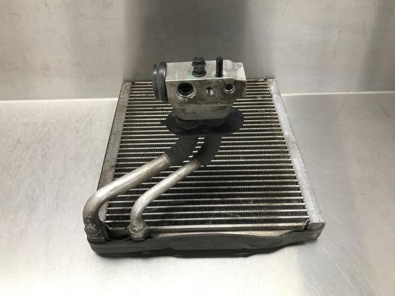 AIRCOVERDAMPER Kia Sportage (SL) (|SPORTAGE|), Dhr. M. Roggen, Marinus@Japoto.nl, Stadsweg 37 37
9917 PV  WIRDUM GR., NL, Gebruikt