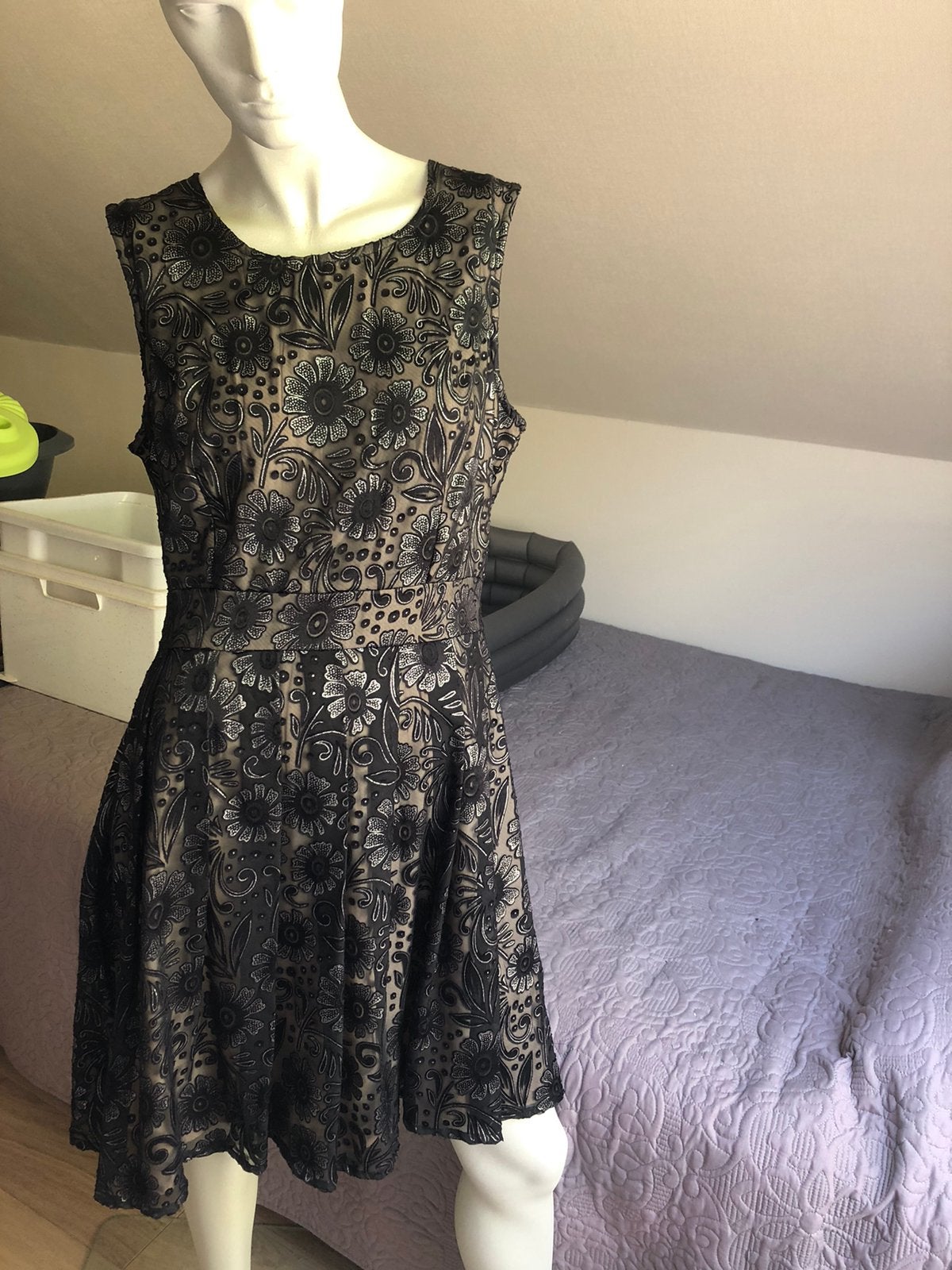 Zwarte feestjurk maat 42, Kleding | Dames, Ophalen, Zo goed als nieuw, Maat 42/44 (L), Zwart