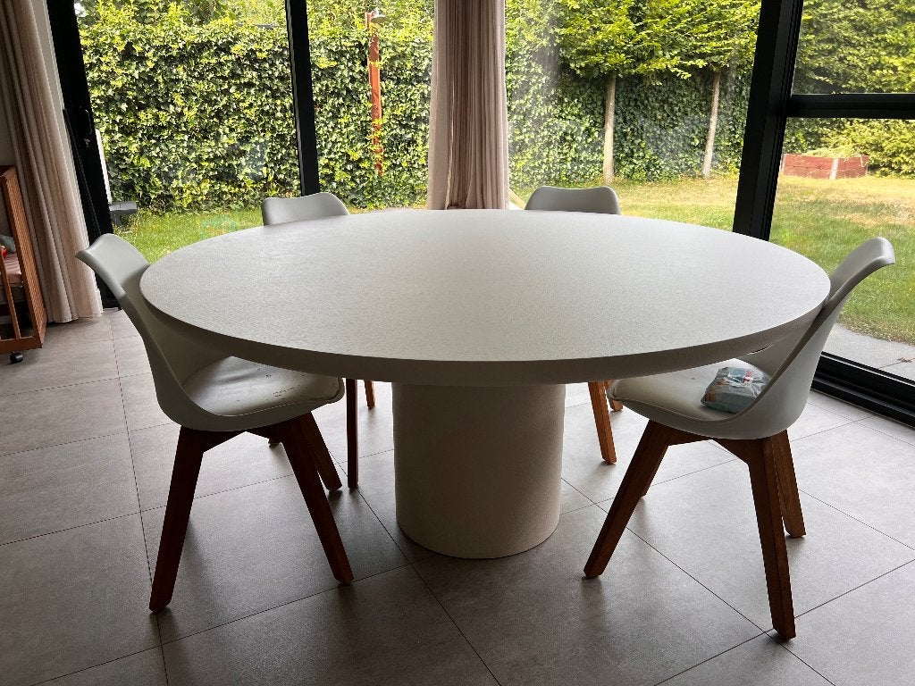 Juntoo Amato ronde eettafel 160cm, Ophalen, 150 tot 200 cm, Rond, Zo goed als nieuw