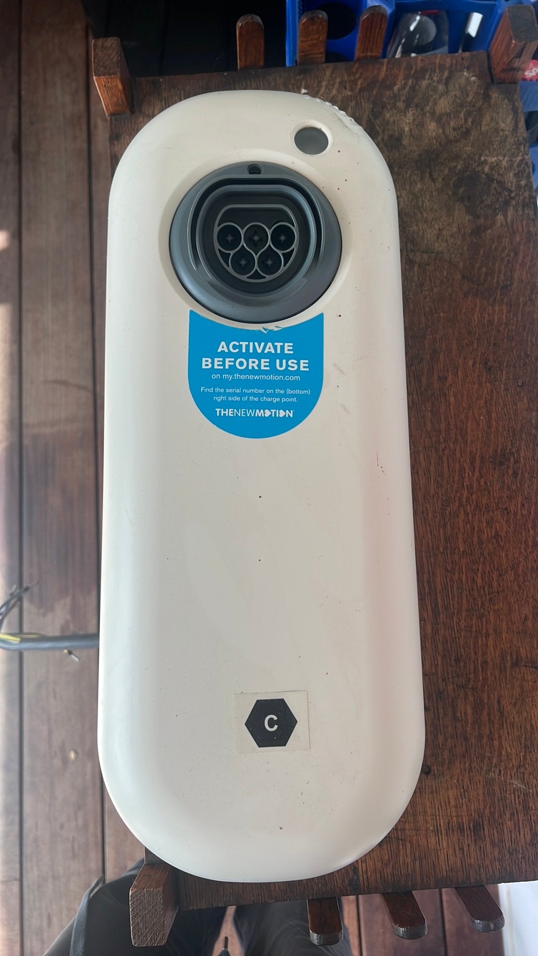 Le nouveau mouvement 3,7-7,4 kW/ 11-22 kW Phase 3, Enlèvement ou Envoi, Utilisé, Borne de recharge et Câble de charge