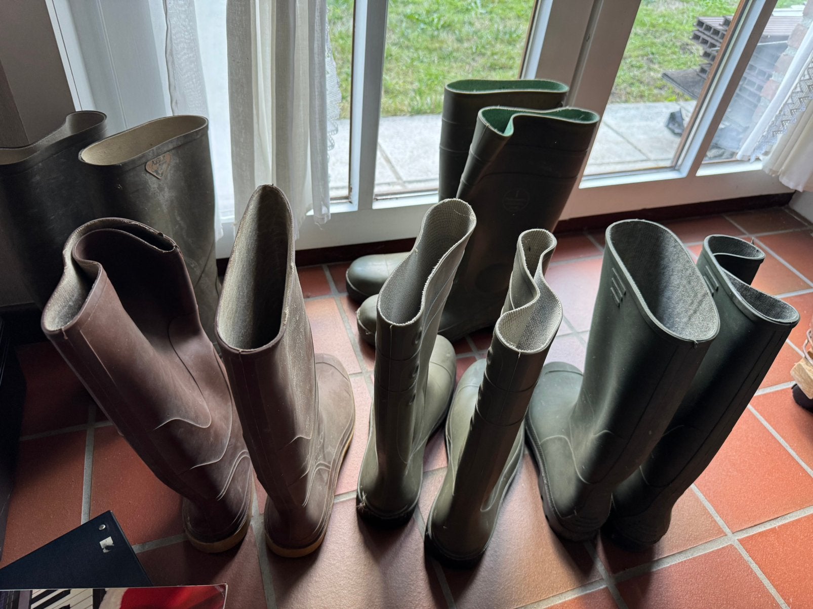 Sautes de qualité Aigle, Superga, Planeta taille 41 à 46, Ophalen of Verzenden, Zo goed als nieuw