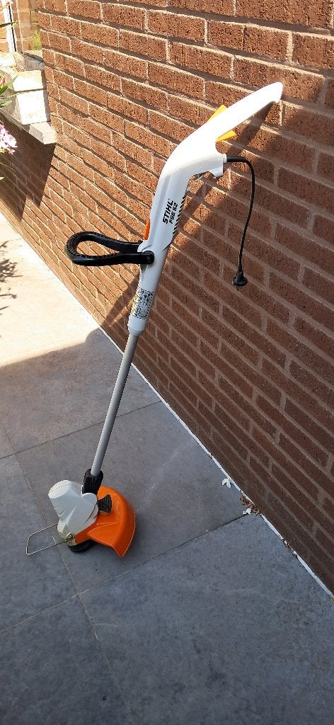Kantmaaier Stihl, Ophalen, Zo goed als nieuw, Elektrisch, STHL
