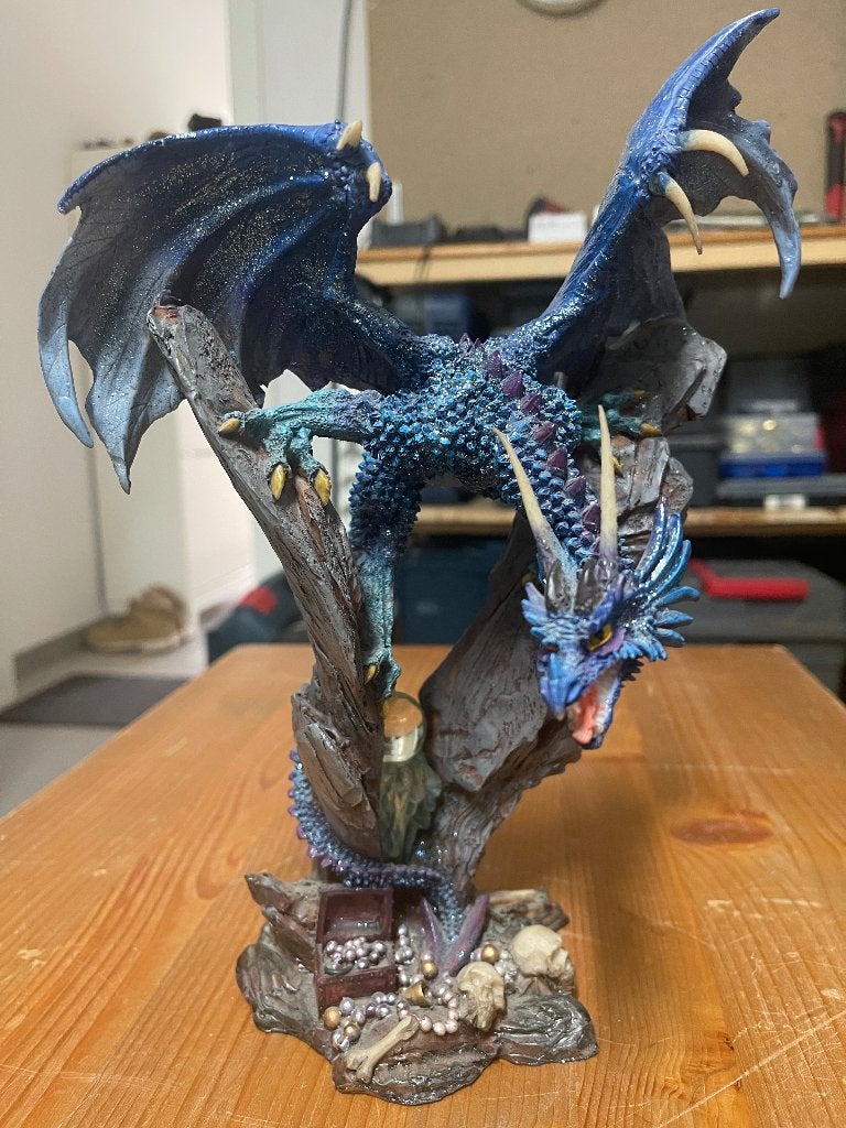 Statue dragon bleu sur trésor, Enlèvement, Comme neuf, Fantasy