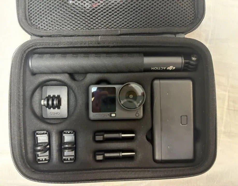 Dji Osmo Action 6 adventure combo, Audio, Tv en Foto, Actiecamera's, Ophalen of Verzenden, Zo goed als nieuw