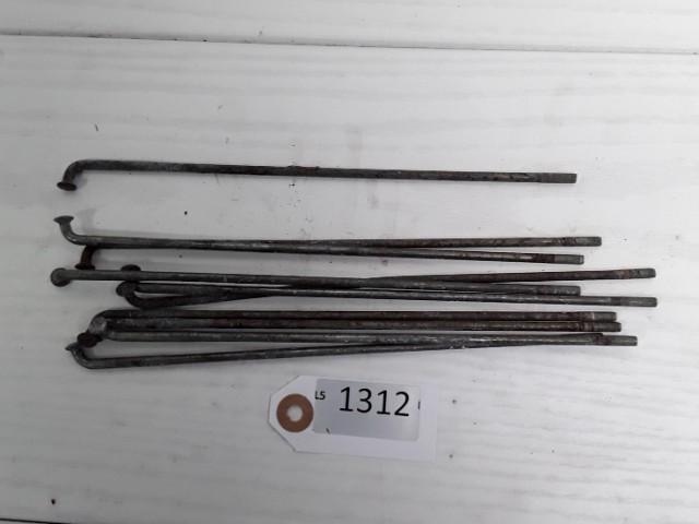 GSX750 1980 - 1982 Suzuki Velg Spaak D1-27064
