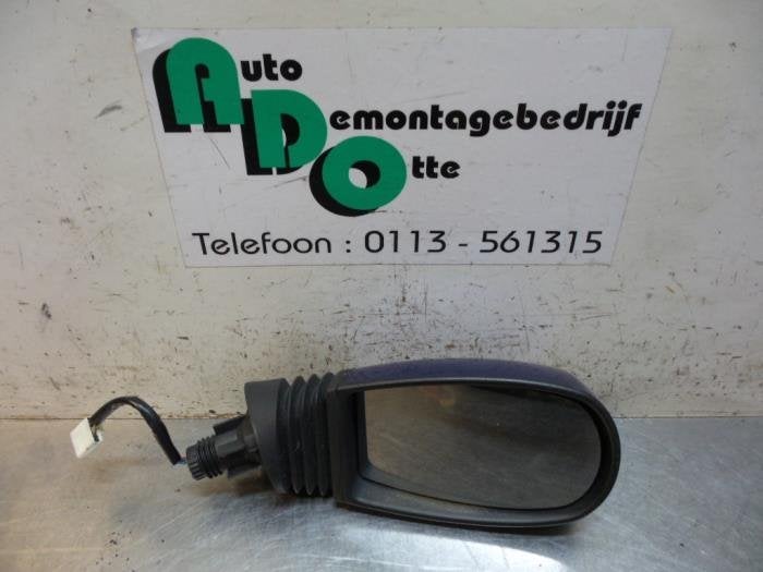 Buitenspiegel rechts van een Fiat Punto (Punto 99-), Gebruikt, -, -, Ophalen of Verzenden