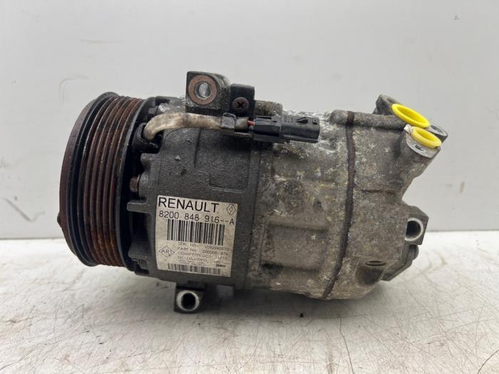 Pompe clim d'un Renault Master, Renault, -, 3 mois de garantie, Utilisé