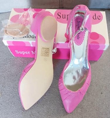 Chaussures ouvertes rose 39 NEUVES, Neuf, Enlèvement ou Envoi, Rose, Escarpins