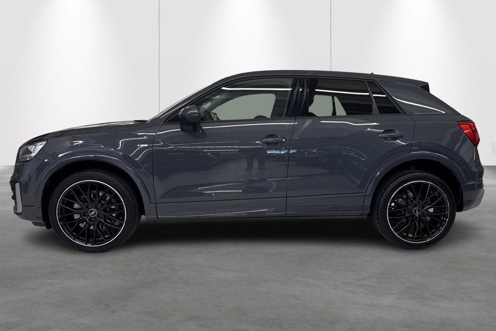Audi Q2 1.0 30 TFSI 85kW S Line, Argent ou Gris, https://public.car-pass.be/vhr/5f92b638-ce74-4d75-8c3a-c3ad4b1b5729, Q2, Noir